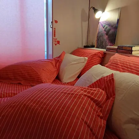 Piso Rio Nervion 15 Minutos Bilbao Apartment Ugao-Miraballes Exterior photo