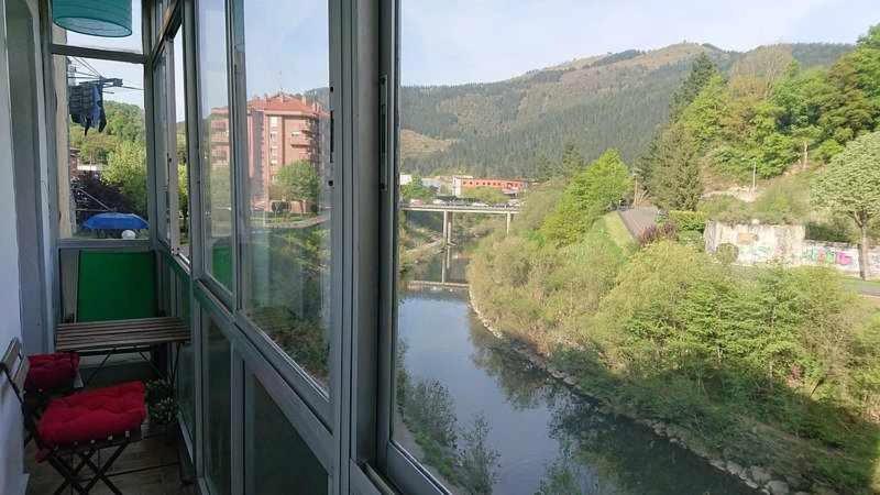 Apartment Piso Rio Nervion 15 Minutos Bilbao